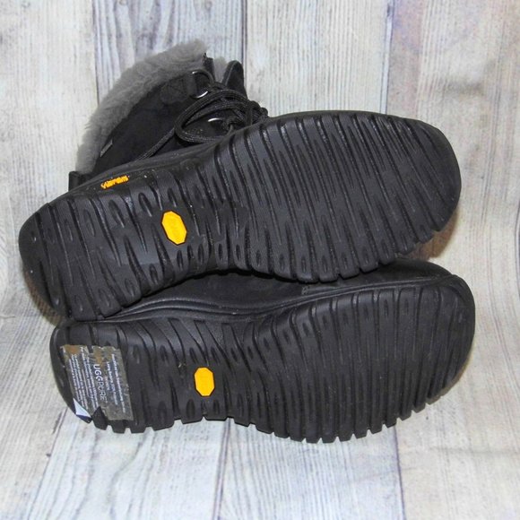 UGG Ostrander Black Suede/Sheepskin Boots Womens Size 8 - Picture 2 of 8